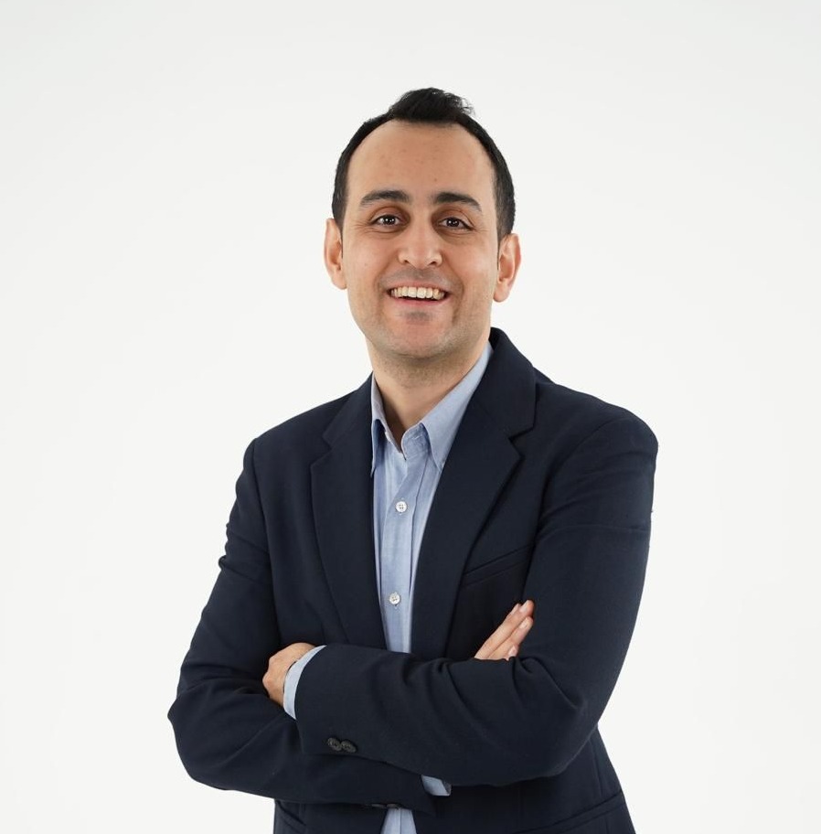 Dr. Arda Soylu