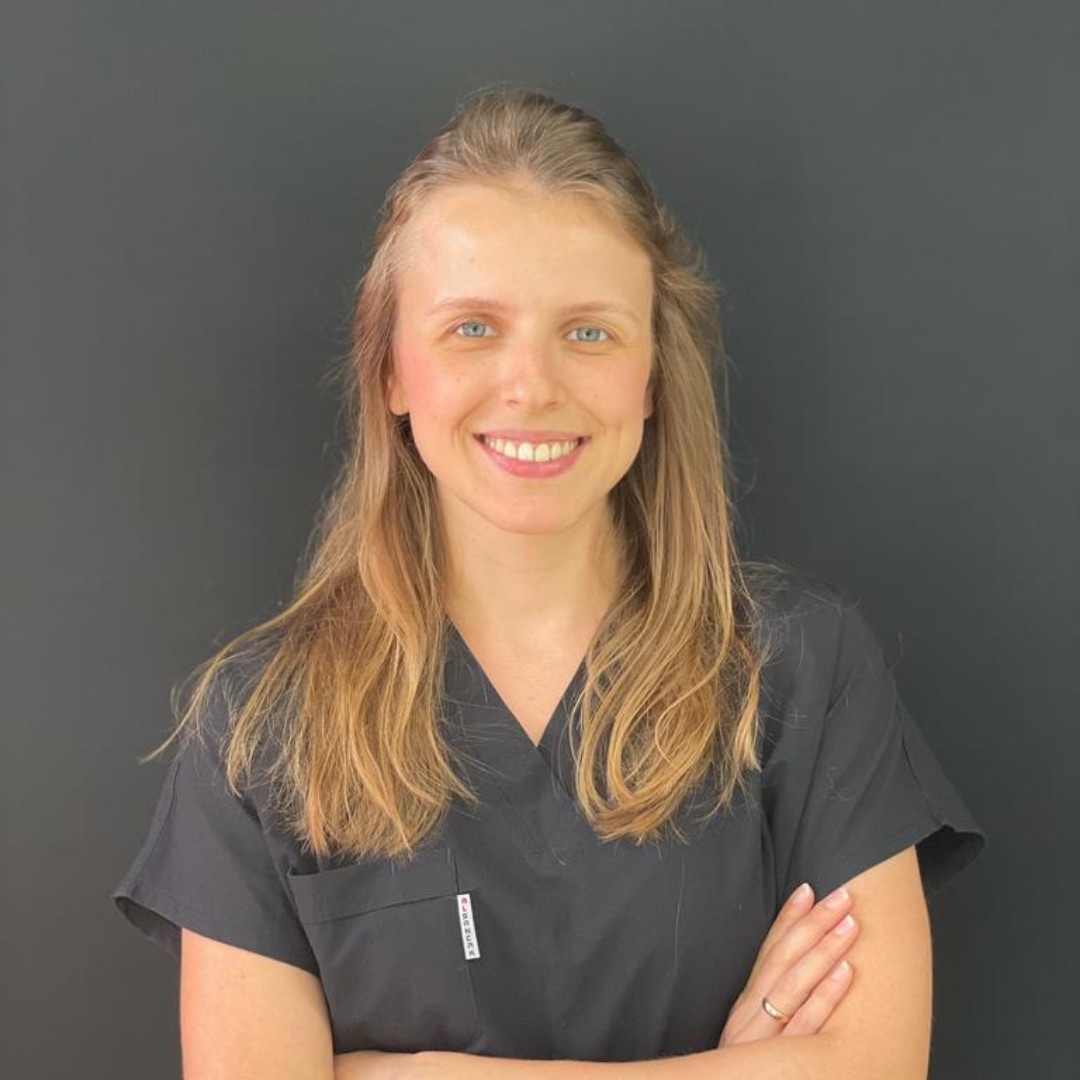 Dr. dent Narin Ozturk, DDS